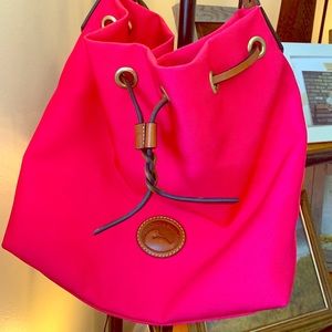 Hot pink DOONEY AND BURKE